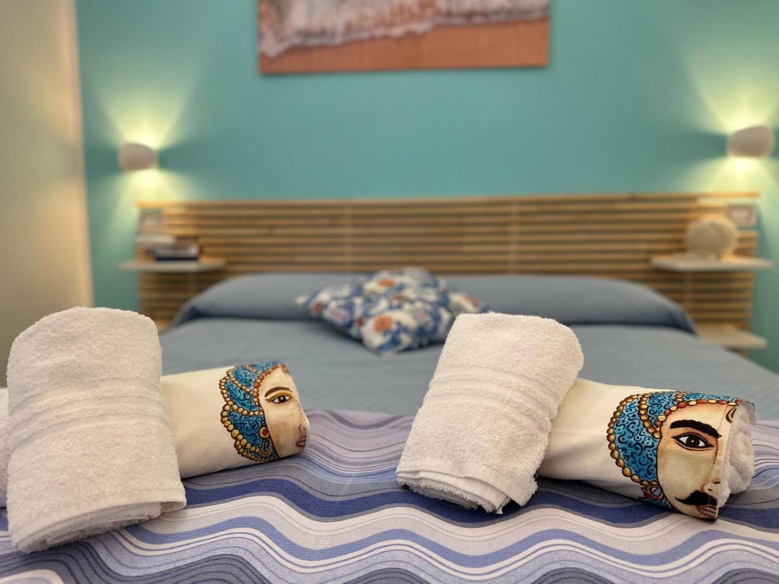 Madre Terra Airport Rooms And Suites Terrasini Exterior photo