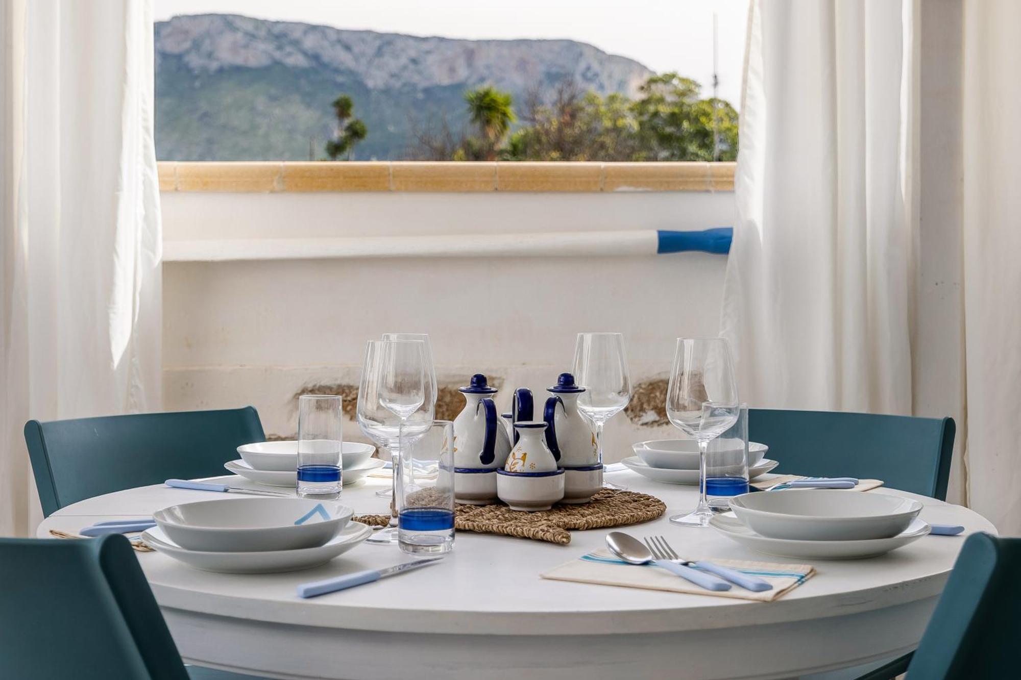 Madre Terra Airport Rooms And Suites Terrasini Exterior photo